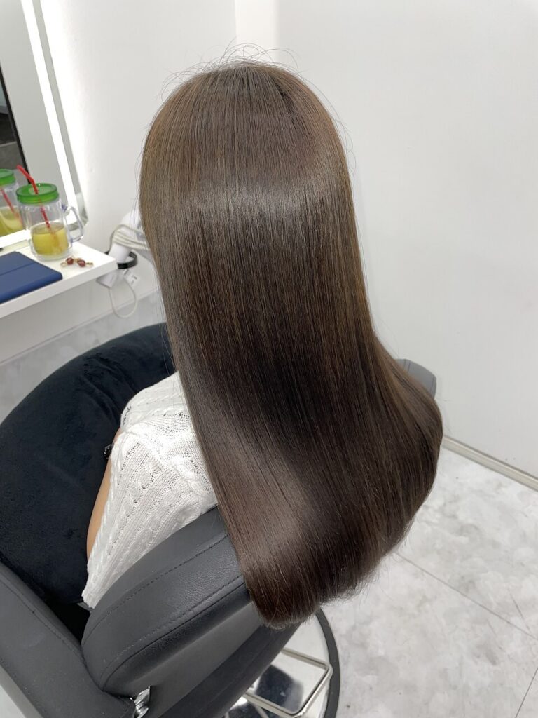 透明感グレージュ×髪質改善カラー